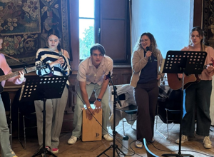 Gemeinsam Musik machen – das Musikwohnzimmer entsteht