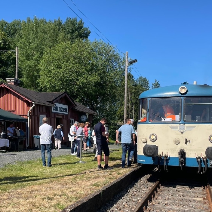 Für freie Fahrt ins Oberland: Retten wir zusammen die Musikwinkelbahn!