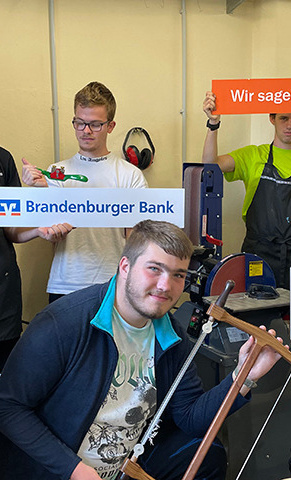 Neuer Band- und Tellerschleifer für die Holzwerkstatt der Havelschule