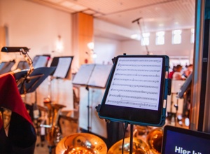 Digitalisierung der schweren Notenmappen