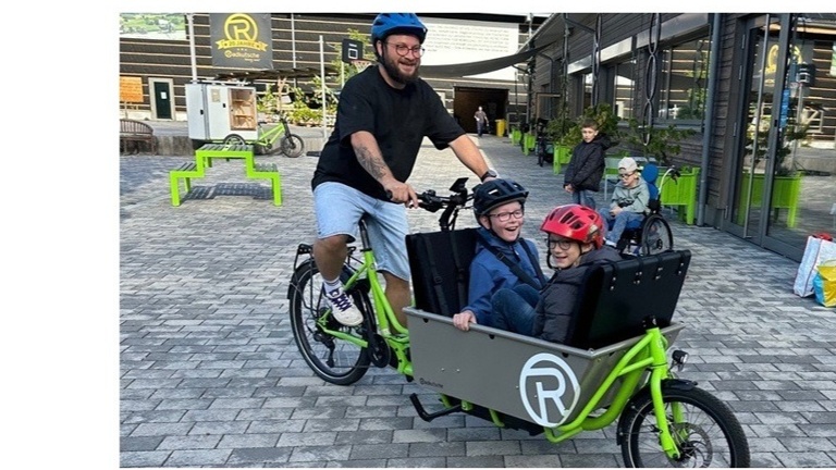Ein Lastenrad für die Rossentalschule