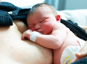 Bonding - Unterstützung von Eltern und Neugeborenen