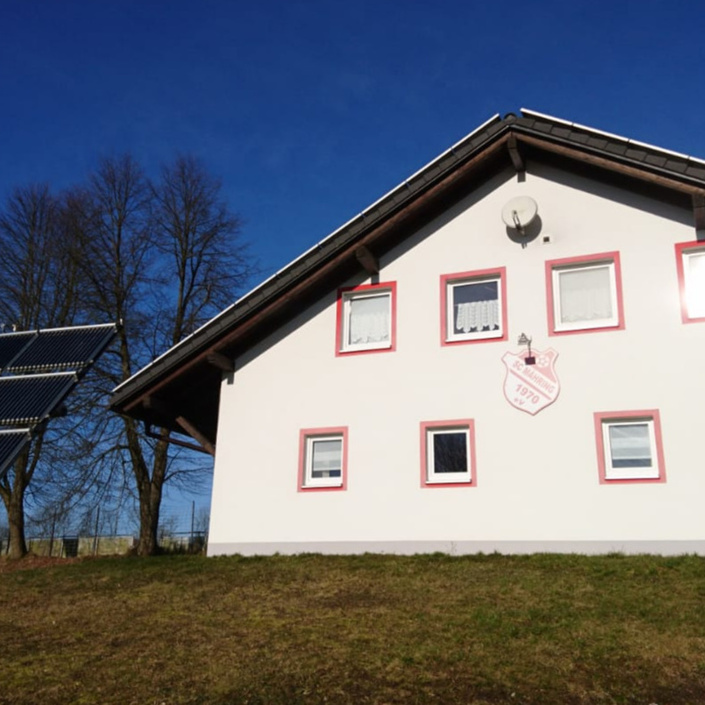 Renovierung des Sportgeländes des SC Mähring