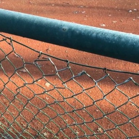 neue Zäune für unsere Tennisanlage