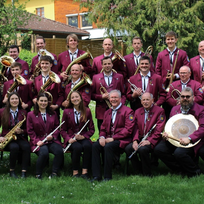 Neue Uniformen für den Musikverein Bietenhausen