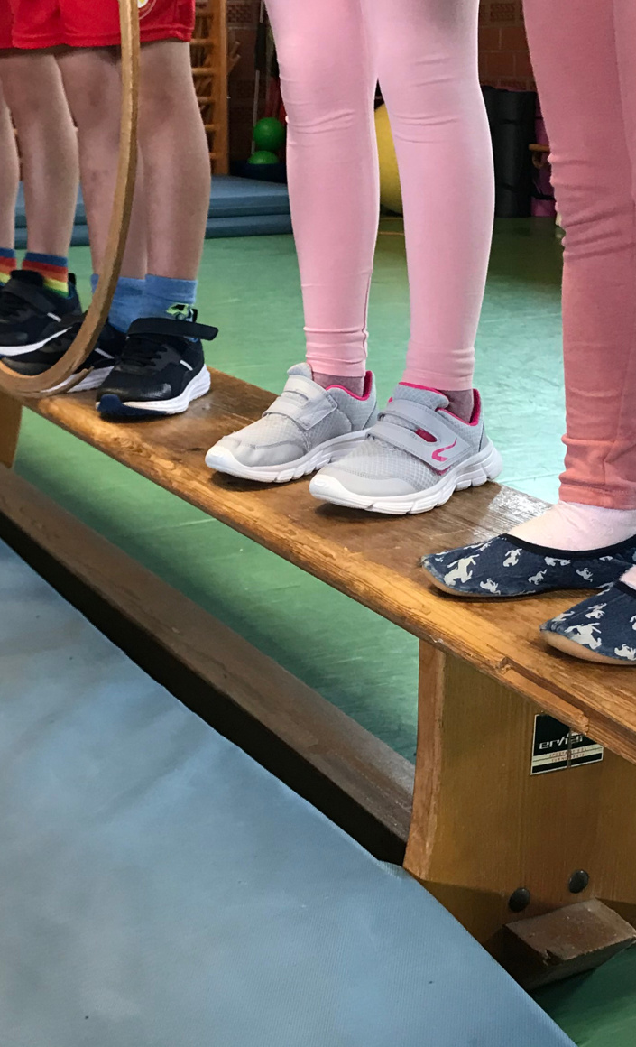 Auf die Plätze, fertig, los! Für neuen Schwung beim Kinderturnen