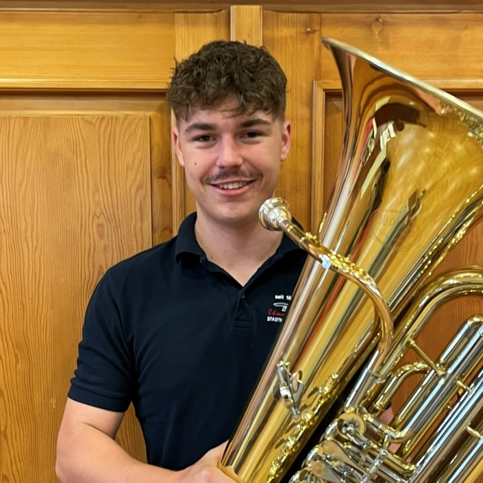Neue Tuba  für die Stadtkapelle Munderkingen
