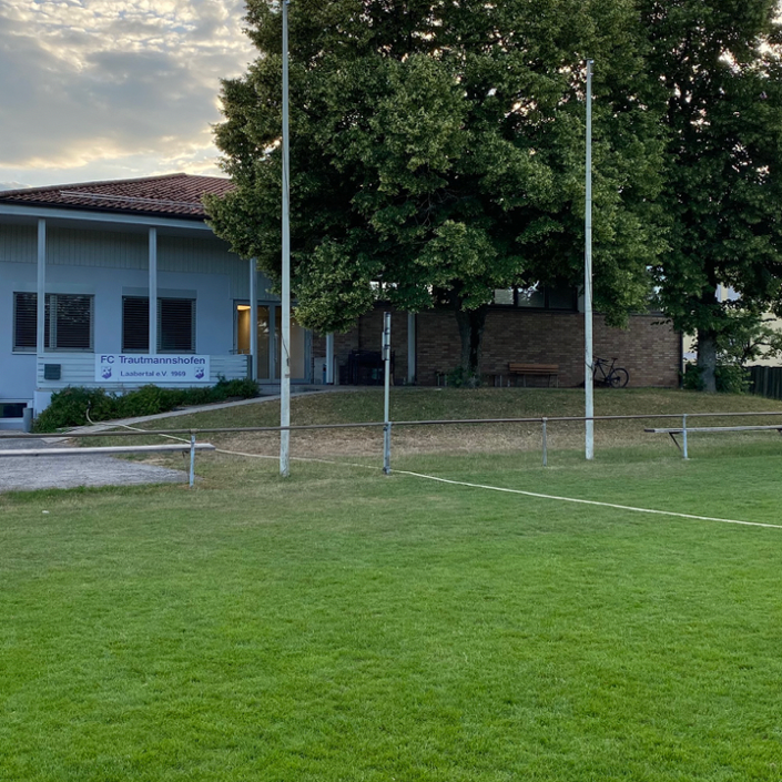 FC Trautmannshofen Laabertal: Defibrillator für unser Dorf