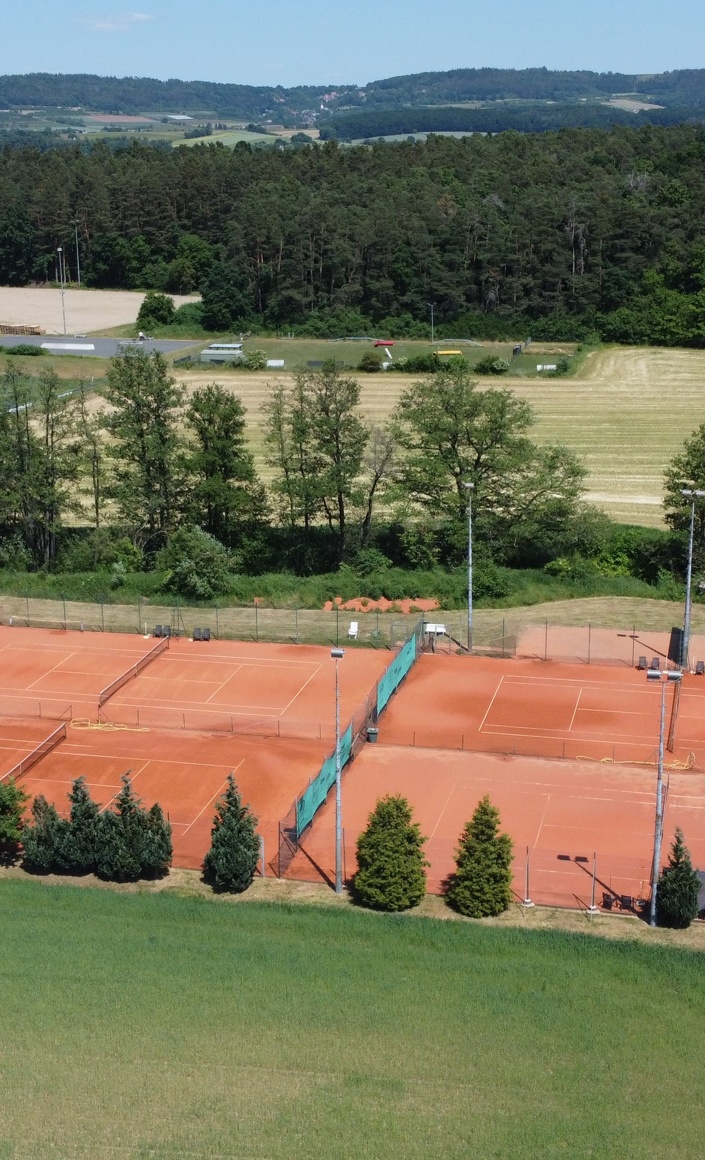 Erneuerung der Wasserpumpe für die Tennisanlage