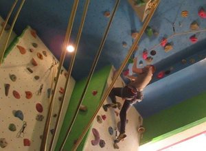 Errichtung Indoor-Kletteranlage Sonneberg
