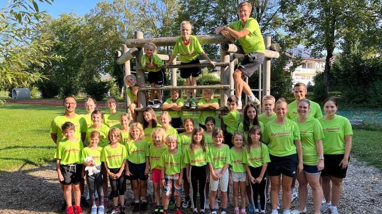 Neue Spielkleidung '25 für die Tischtennisabteilung des SV Deuchelried