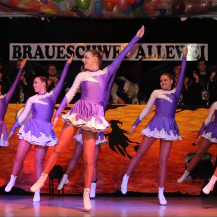 Gardekleider für die Celebrations