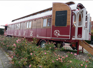 Zirkuswagen Bistro der Träume