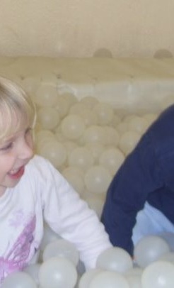 Bällebecken im neuen Kinderhaus am Tappenhof