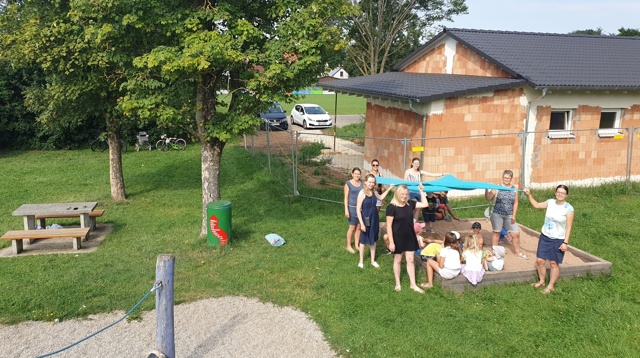 Sonnensegel für den Ammelbrucher Spielplatz am Badeweiher