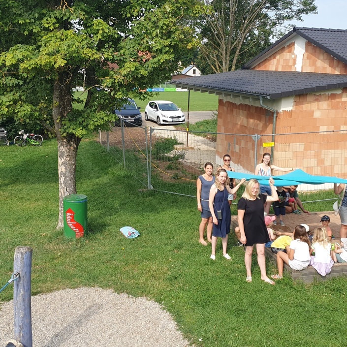 Sonnensegel für den Ammelbrucher Spielplatz am Badeweiher