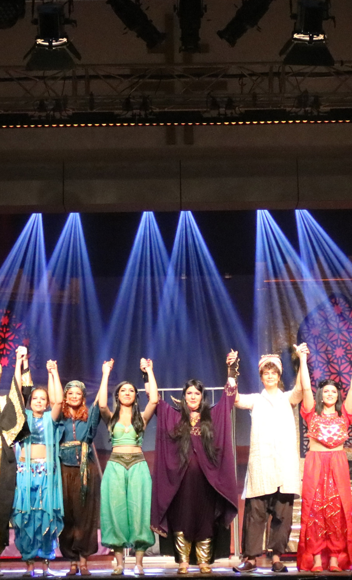 Stage Factory e.V. - The Show Must Go On