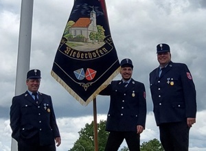 Restaurierung der Vereinsfahne der FFW Niederhofen e.V.