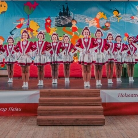 Neue Gardekostüme für die Funkengarde RWO