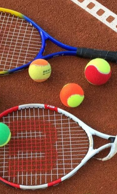 Mannschaftstrikots für den TC Horhausen