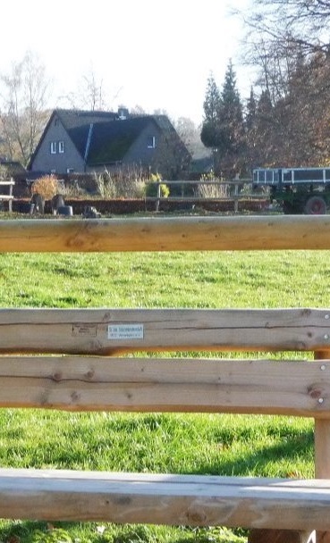 Neue Bänke für Venwegen