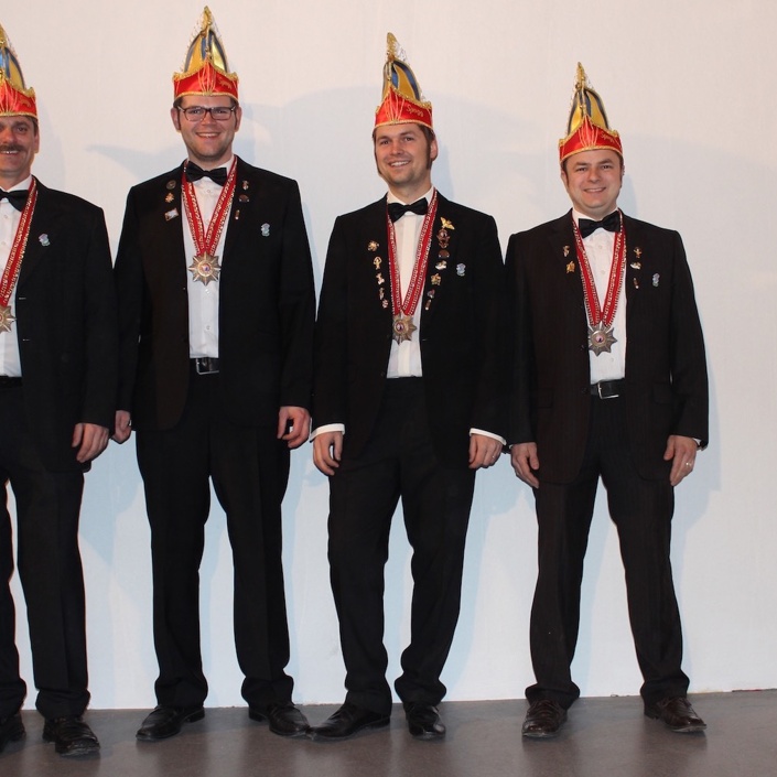Neue Komiteejacken für Dreielftelrat & Bajazz