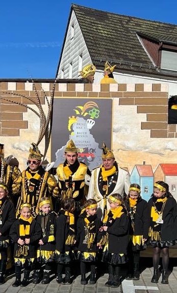 Neuer Karnevalswagen für die KG Gerolsteiner Burgnarren