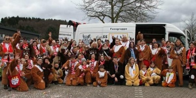 Vereinsfreizeitkleidung für die Sandhasenfamilie