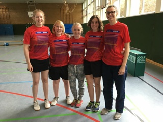 Kaffee &amp; Kuchen bei einem Heimspiel der Oberliga-Damenmannschaft des TTV 04 Edenkoben