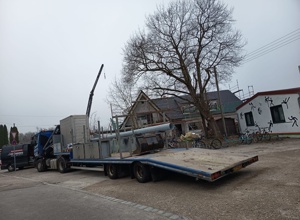 Das Hauptfeld des SV Hammerschmiede strahlt im neuen LED Flutlicht