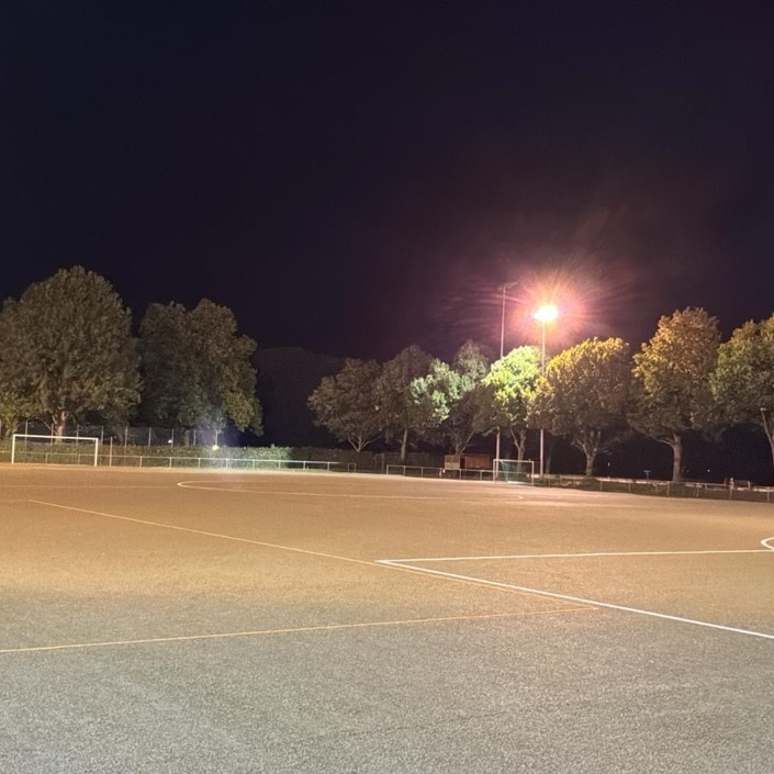 LED-Beleuchtung für den Kunstrasen