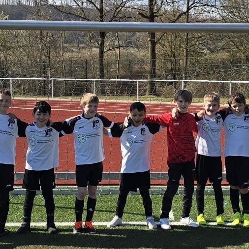 Sportsachen für die Kinder des TuS Horn- Bad Meinberg