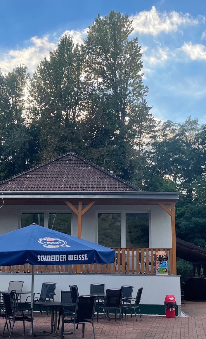 TCH - Neue Möbel für unser Vereinsheim
