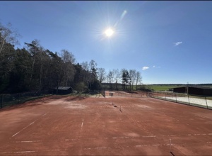 Renovierung Zaunanlagen und Plätze beim Tennisclub Eschenbach