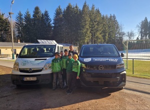 Neuer Empor-Sportbus