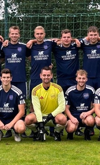 Trainingsanzüge und Poloshirts für II. Mannschaft des GSV 2015