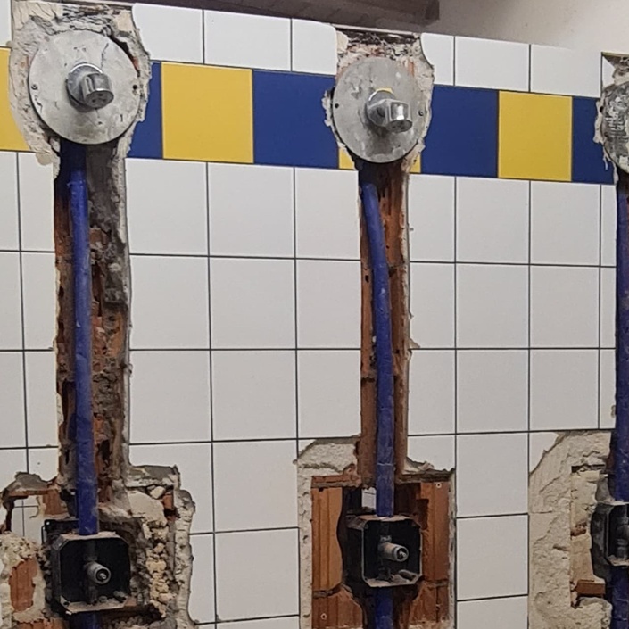 Sanierung der Duschen FV Weithart