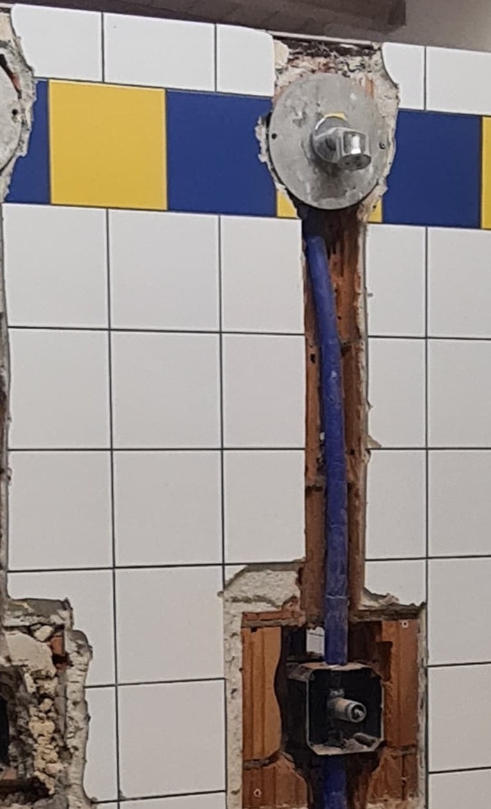 Sanierung der Duschen FV Weithart