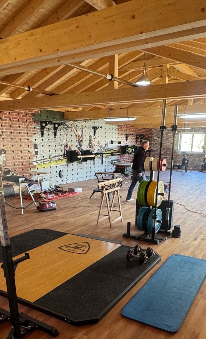 Neue Sportgeräte für unseren Fitnessraum II