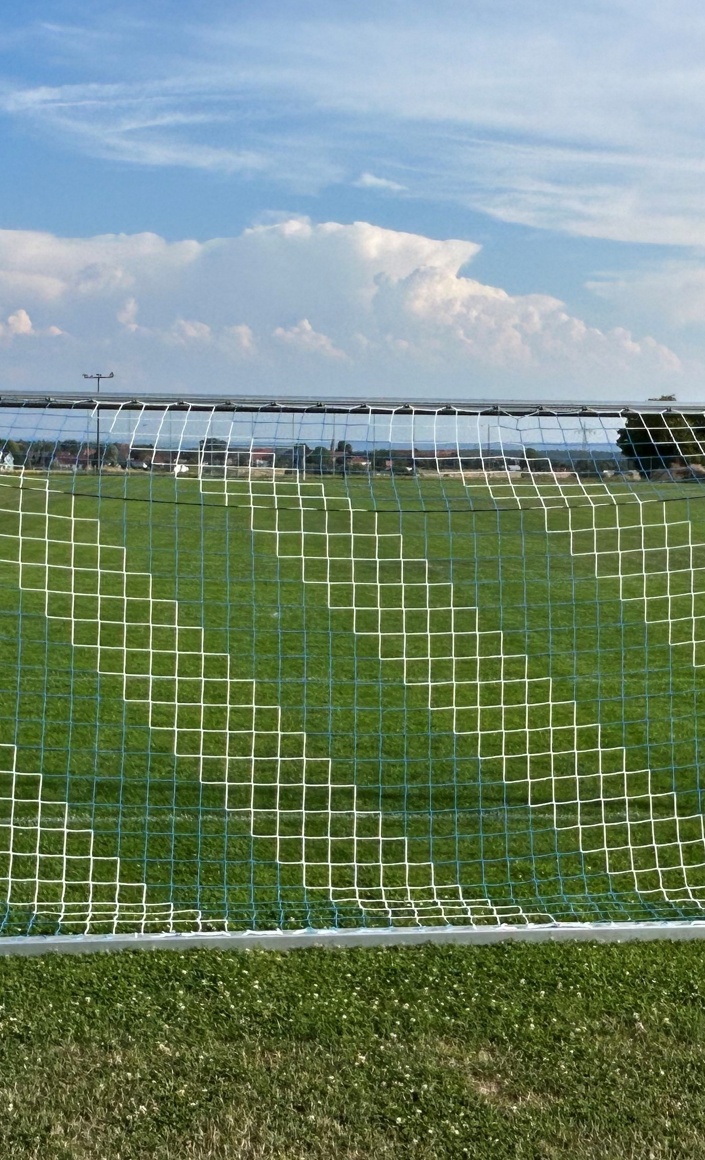 Brunnenbohrung zur Bewässerung des neuen Fußballplatz