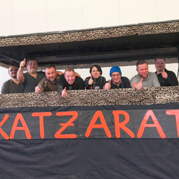 Umzugswagen für unseren Katzarats (Elferrat)