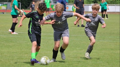 Neuer Rasentraktor für die DJK Arminia Ibbenbüren