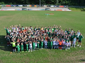 Allwetterfussballtisch für unsere Kids