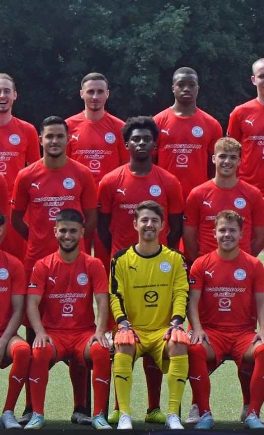 Bau einer Tribüne für 100 Zuschauer auf unserer Sportanlage