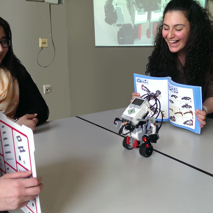 Technikförderung für Mädchen am Herder-Gymnasium