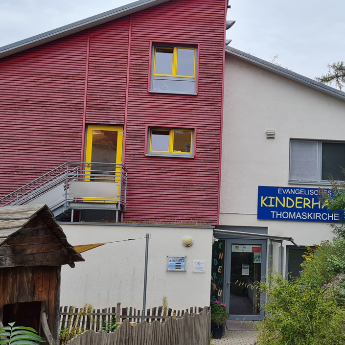 Elektrischer Kinderbus für unsere Krippenkinder