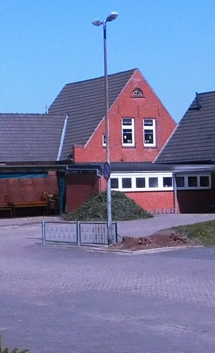 Neupflasterung des Dorfplatzes in Akelsbarg