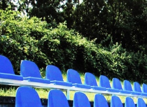 Stadionsitze für den V.f.R. Fussballplatz