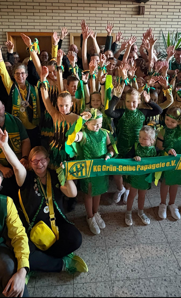 Kostüme für unsere Tanzgruppen
