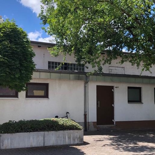 Bühnensanierung der vielseitig genutzten Turnhalle